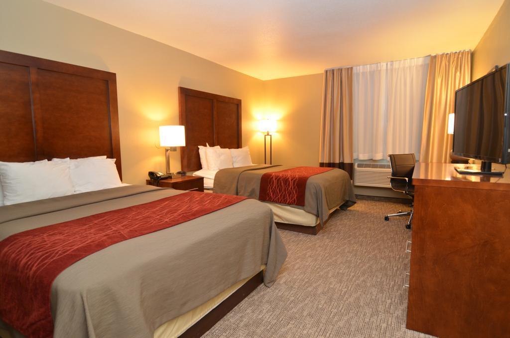 Comfort Inn Marshalltown South Buitenkant foto